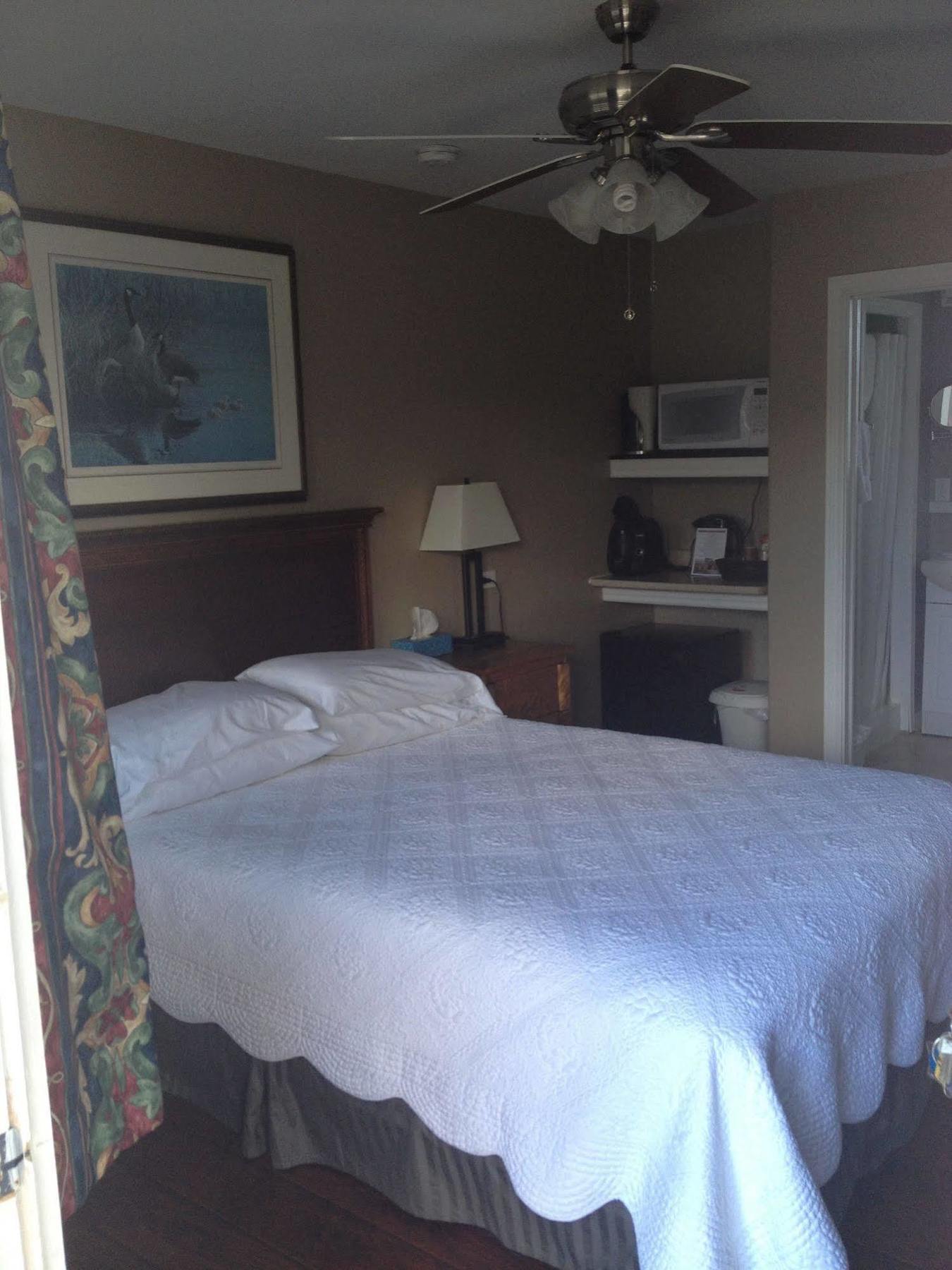 My Friends Inn Manitoulin Manitowaning 외부 사진